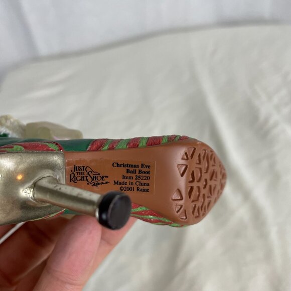 Collection of 4 Antique Just the Right Shoes - Picture 15 of 15